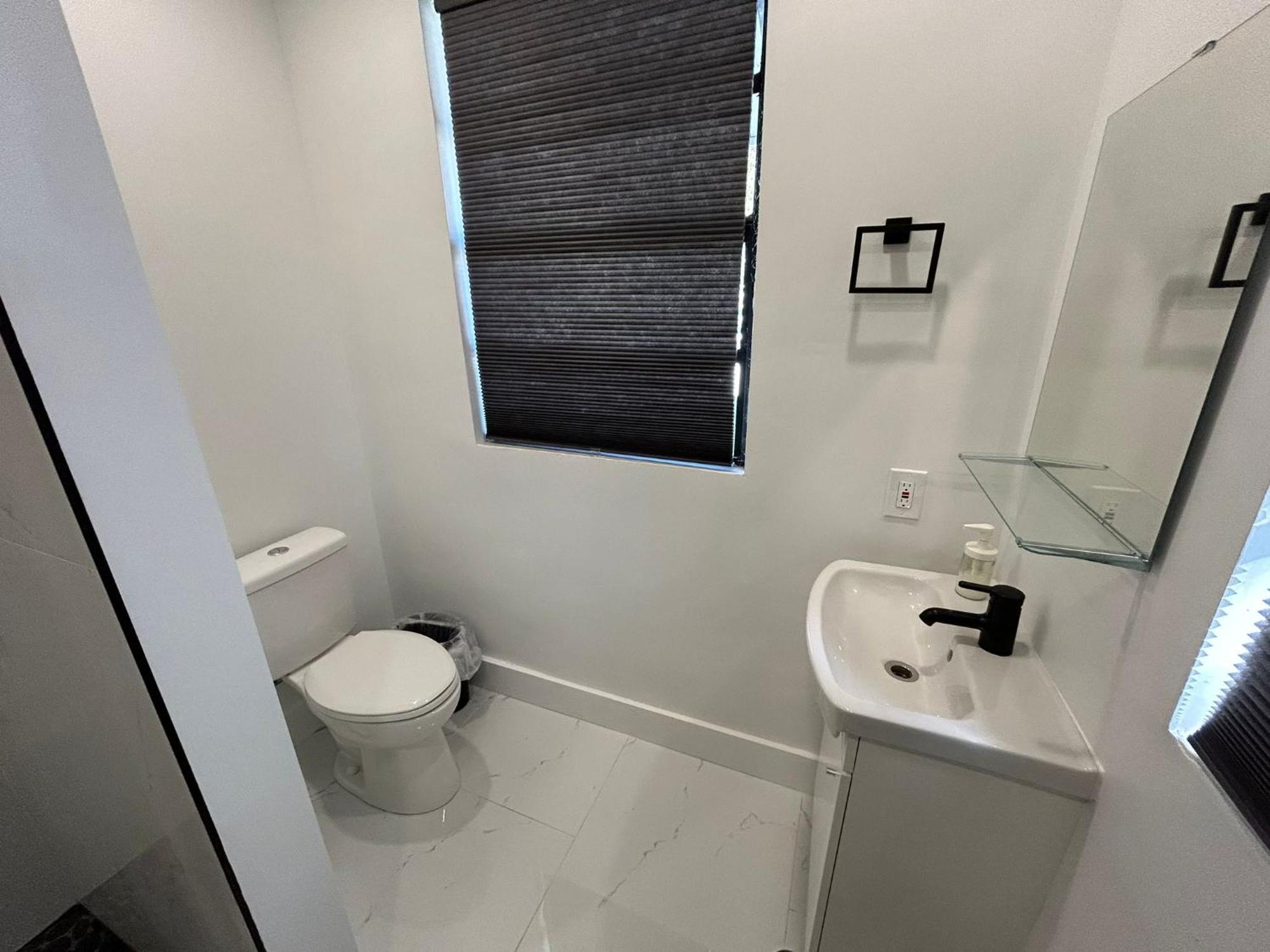 Cozy Private Room, Near The Airport - Free Parking - 01 迈阿密 外观 照片